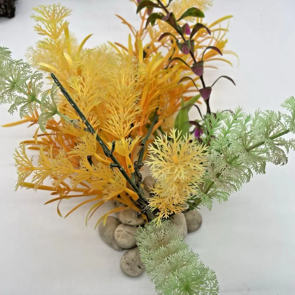 Fish Tank Aquarium Decorations/ Accessories Lot of 10 Colorful Ceramics Grasses